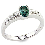 Alexandrite and white diamond gold ring.