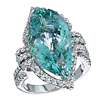 Aquamarine and white diamond gold ring.