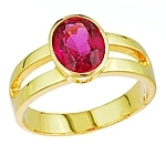 Pink spinel gold ring.