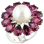 Rhodolite,pearl and silver ring.