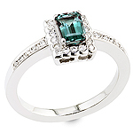 Alexandrite, white diamond and white gold ring.