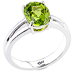 Green peridot gold ring.