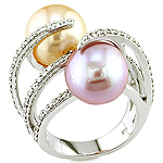 Pearl,white diamond and white gold ring.