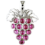 Rhodolite and silver pendant