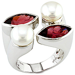 Rhodolite,pearl and silver ring.