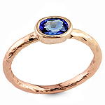 Sapphire and red gold ring.